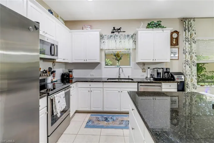 14534  Manchester  DR, Naples, FL 34114