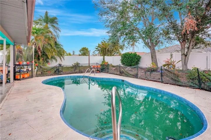 503 Se 16th Pl, Cape Coral Fl 33990