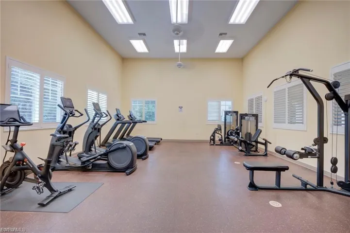 13141 Bella Casa Cir 3177, Fort Myers, Florida 33966