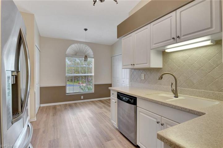 15395 Cedarwood LN # 304, NAPLES FL 34110