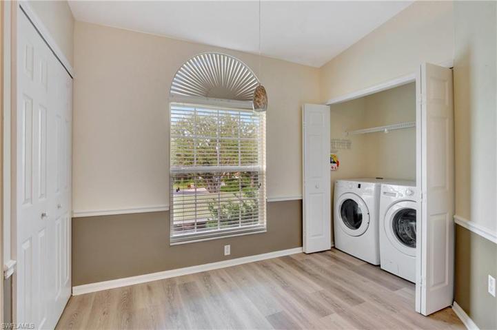 15395 Cedarwood LN # 304, NAPLES FL 34110