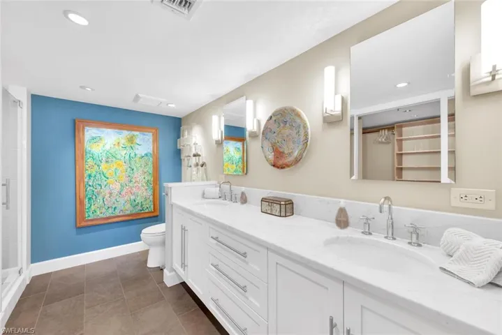 6585 Nicholas Blvd 1903, Naples, Florida 34108