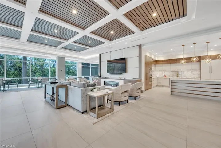 6585 Nicholas Blvd 1903, Naples, Florida 34108