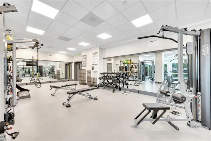 6585 Nicholas Blvd 1903, Naples, Florida 34108