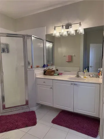 9130 Spring Mountain Way, Fort Myers, Florida 33908