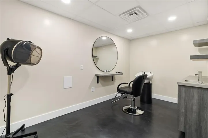 1900 Tamiami Trl C, Punta Gorda, Florida 33950