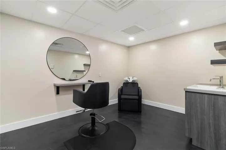 1900 Tamiami Trl C, Punta Gorda, Florida 33950