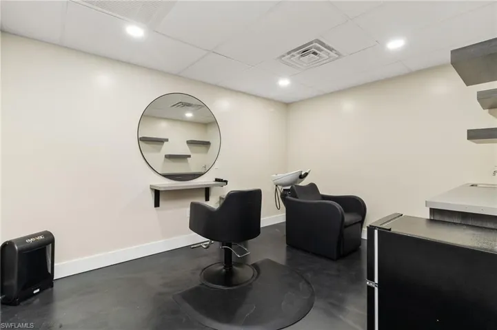 1900 Tamiami Trl C, Punta Gorda, Florida 33950