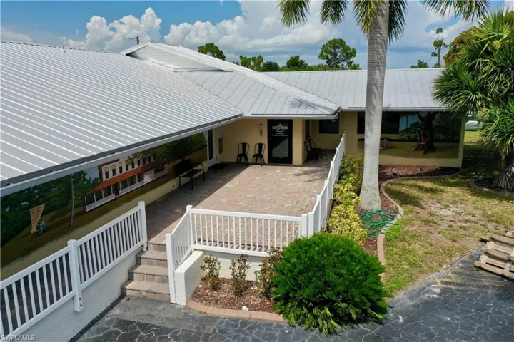 1900 Tamiami Trl C, Punta Gorda, Florida 33950