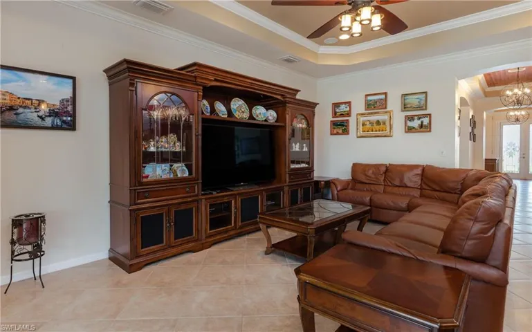 168 Destiny Cir, Cape Coral, Florida 33990