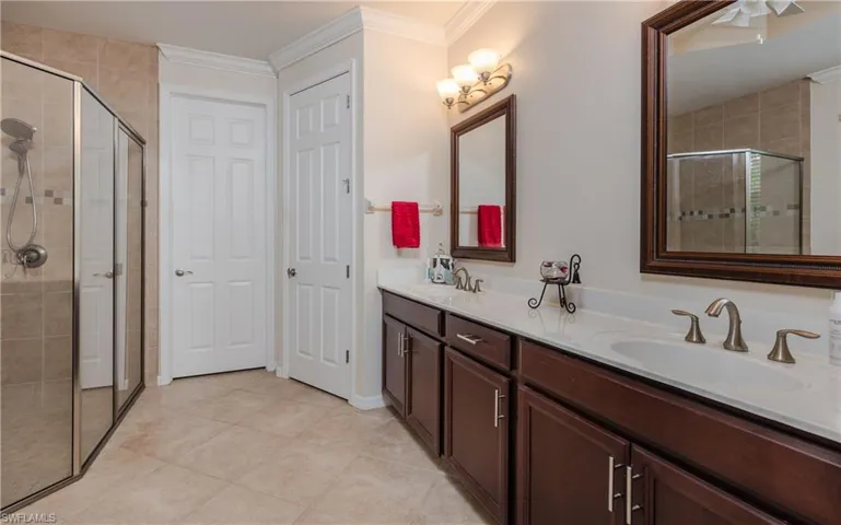 168 Destiny Cir, Cape Coral, Florida 33990