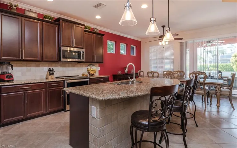 168 Destiny Cir, Cape Coral, Florida 33990