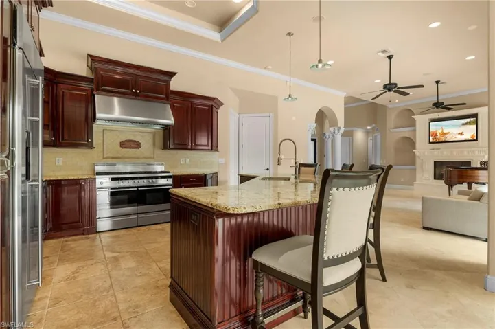 4320  15th SW AVE, Naples, FL 34116