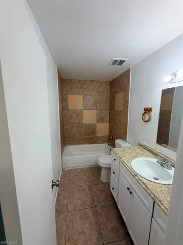 2148 Dora St 9, Fort Myers, Florida 33901