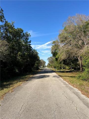 121 Irving AVE, LEHIGH ACRES FL 33936