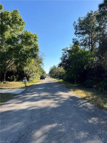 121 Irving AVE, LEHIGH ACRES FL 33936