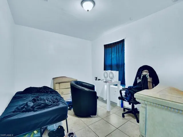 3003  Gilbert S AVE, Lehigh Acres, FL 33973