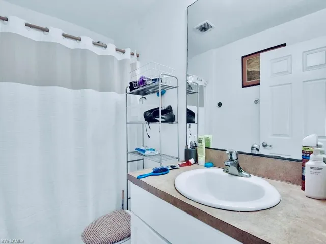 3003  Gilbert S AVE, Lehigh Acres, FL 33973