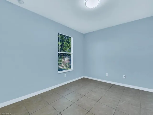 3003  Gilbert S AVE, Lehigh Acres, FL 33973