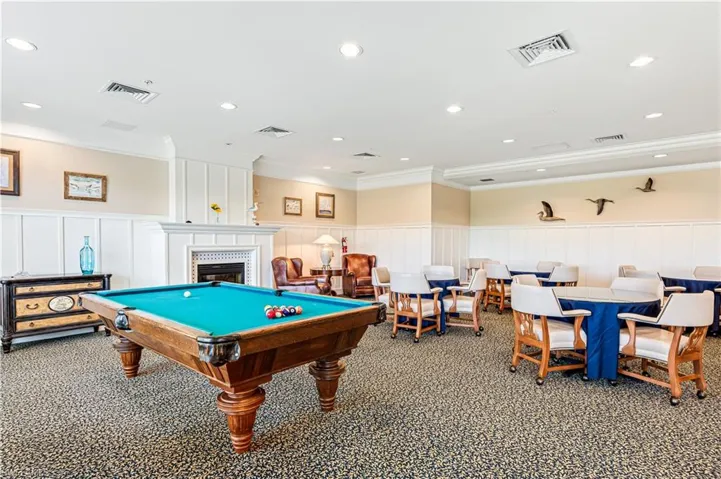 1001  Arbor Lake  DR, Naples, FL 34110