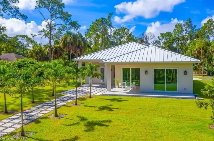 3740 3rd Ave Sw, Naples, Florida 34117