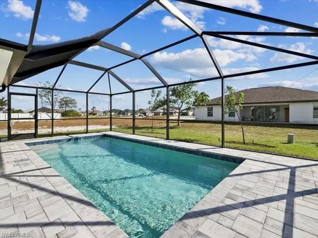 1212 NW 17th  ST, Cape Coral, FL 33993