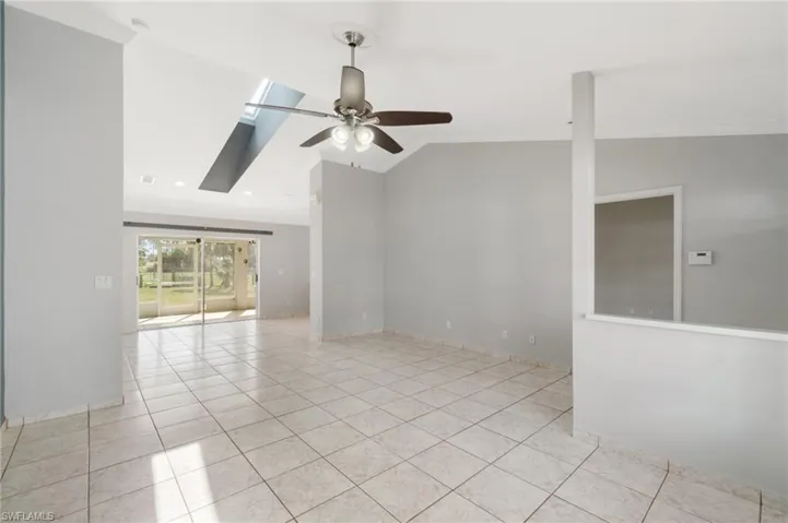 2960  38th SE AVE, Naples, FL 34117