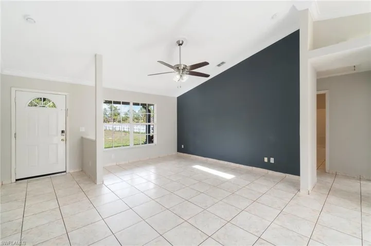 2960  38th SE AVE, Naples, FL 34117