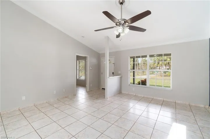 2960  38th SE AVE, Naples, FL 34117