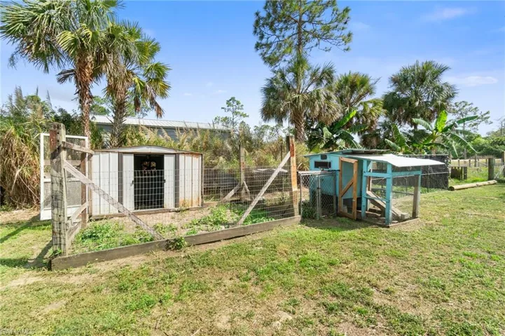 2960  38th SE AVE, Naples, FL 34117