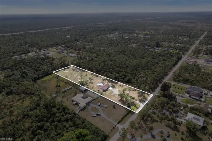 2960  38th SE AVE, Naples, FL 34117