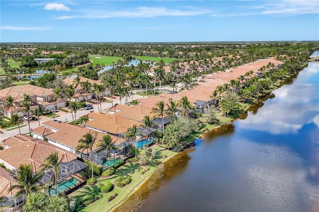 8988 Cherry Oaks TRL, Naples, FL 34114,225015818