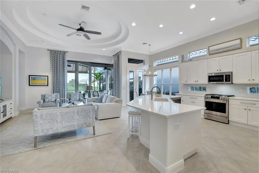 8988 Cherry Oaks TRL, Naples, FL 34114,225015818