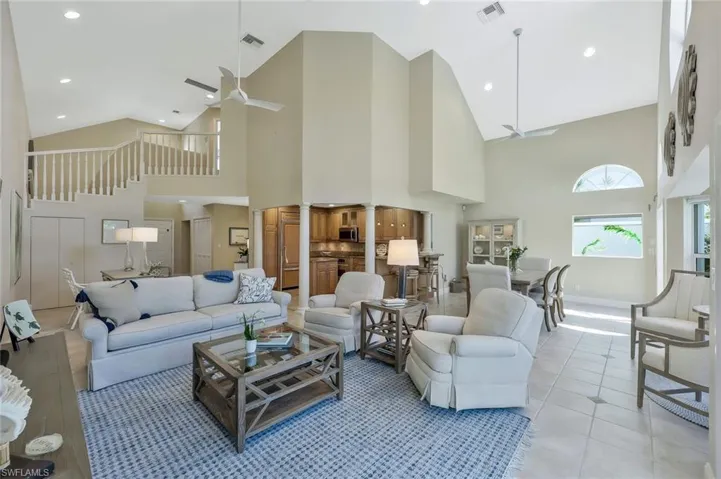 7089  Villa Lantana  WAY, Naples, FL 34108