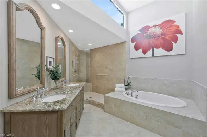 New impact window in primary bath gives a lot of natural light