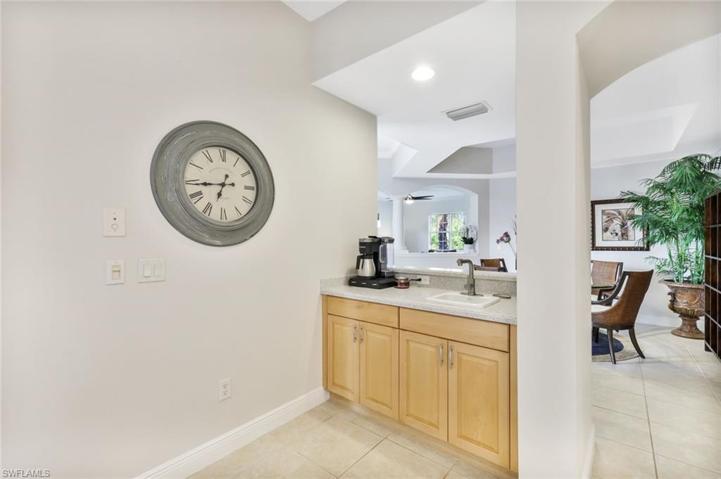 Convenient Wet Bar area