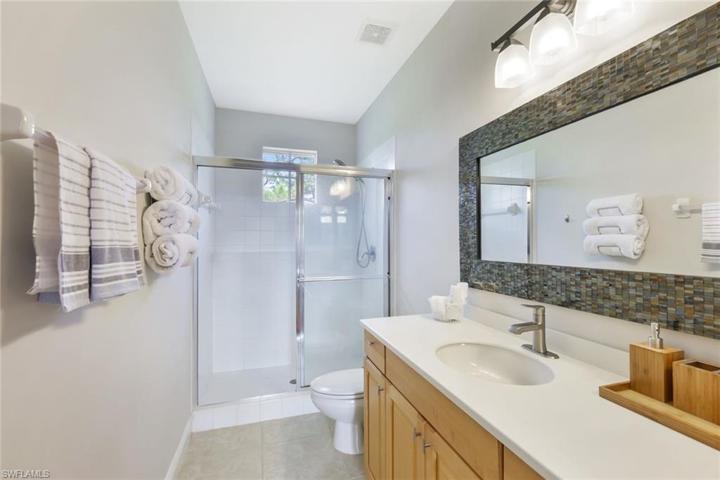 2nd Level GST Bath Ensuite w/walk in shower