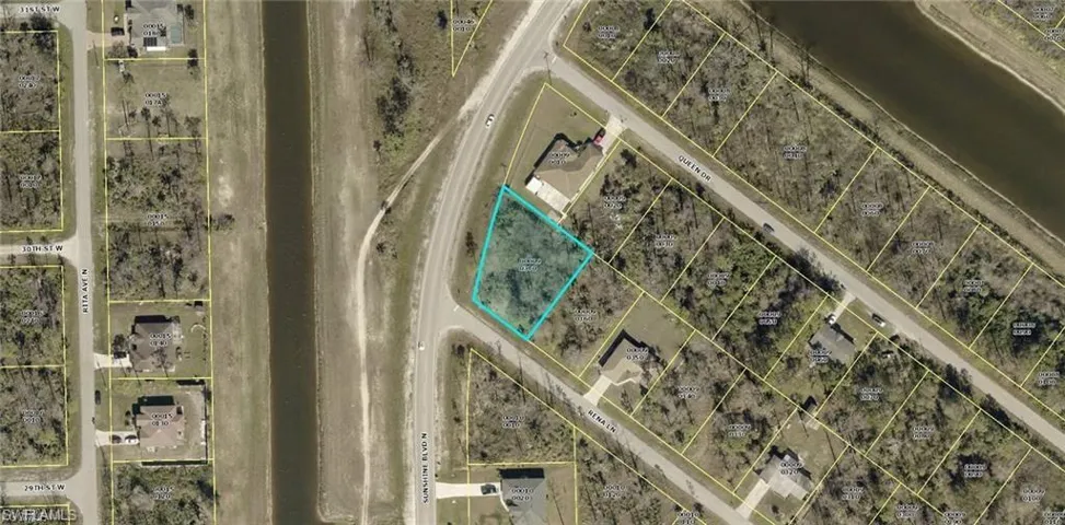 2720  Rena  LN, Lehigh Acres, FL 33971