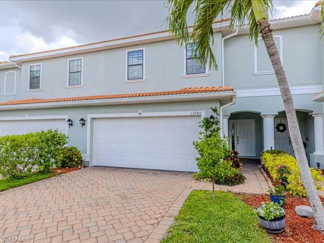 15286 Summit Place Cir 175, Naples, Florida 34119