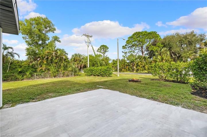 13751  Fern Trail  DR, NORTH FORT MYERS, FL 33903