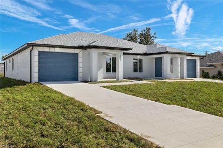 2213  KENNETH S AVE, LEHIGH ACRES, FL 33973
