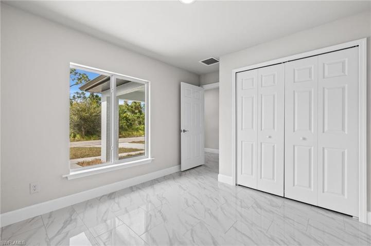 Bedroom 3 - 2 large windows for amazing natural night
