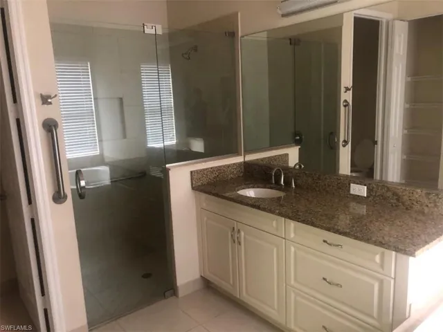 13644 Mandarin Cir, Naples, Florida 34109