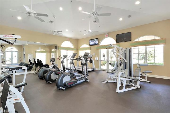 5917  Tarpon Gardens  CIR, CAPE CORAL, FL 33914