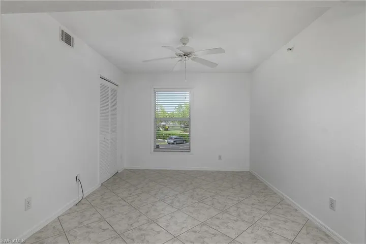 9650  Victoria  LN, Naples, FL 34109