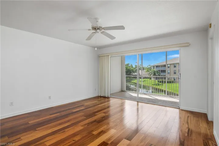 9650  Victoria  LN, Naples, FL 34109