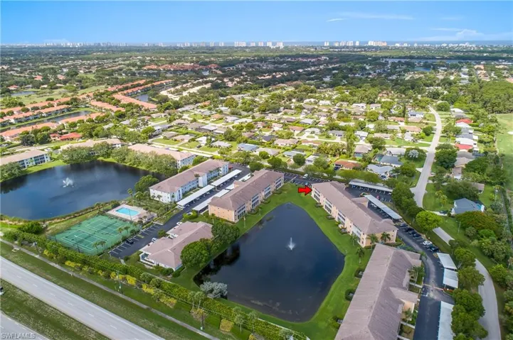 9650  Victoria  LN, Naples, FL 34109