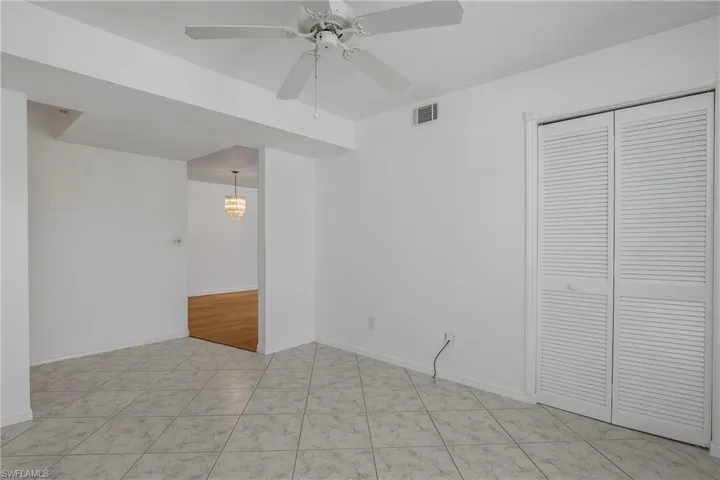 9650  Victoria  LN, Naples, FL 34109