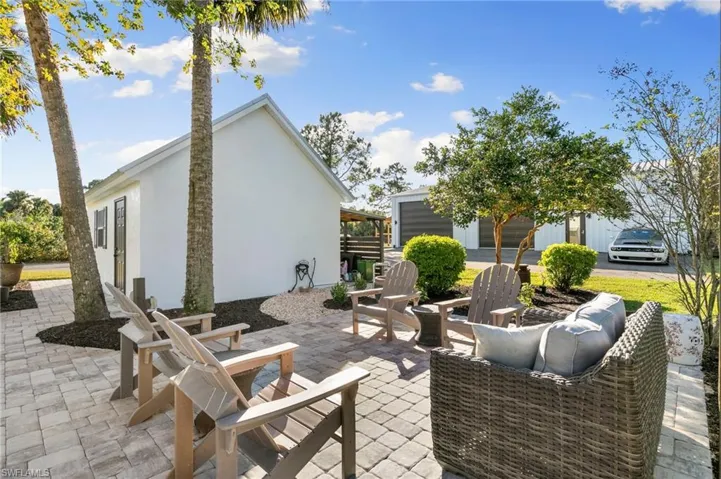 241  13th SW ST, Naples, FL 34117