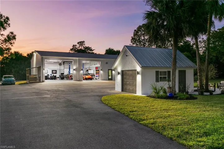 241  13th SW ST, Naples, FL 34117